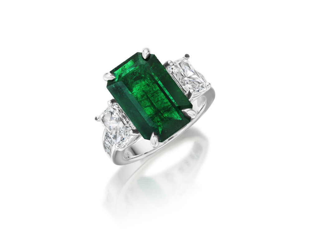 Emerald Cut Emerald & Radiant Diamond Ring – SES Creations